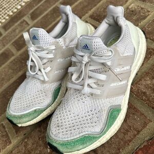 Adidas Ultra Boost Men’s Size 7  white/green - see pics for details of wear!